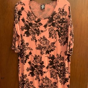 Pink & Black Floral Tee Shirt Dress